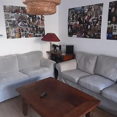 Luxurious 2 Bedroom *
