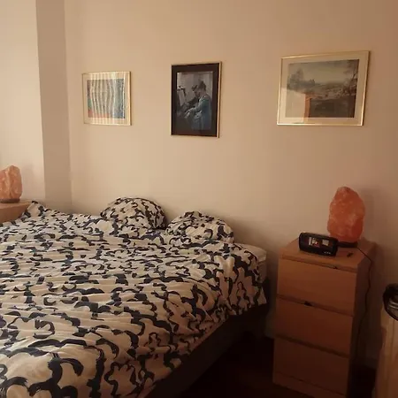 Luxurious 2 Bedroom Apartment