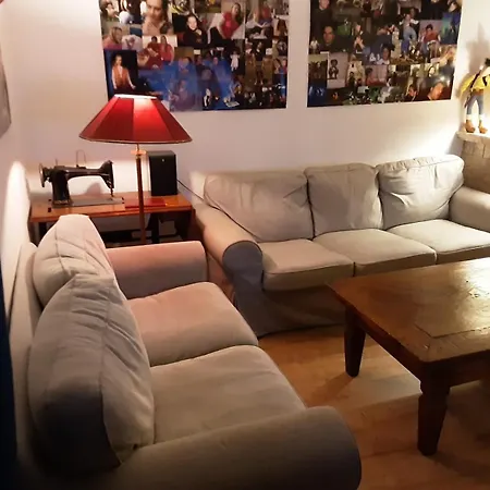 Luxurious 2 Bedroom *