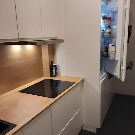 Luxurious 2 Bedroom *